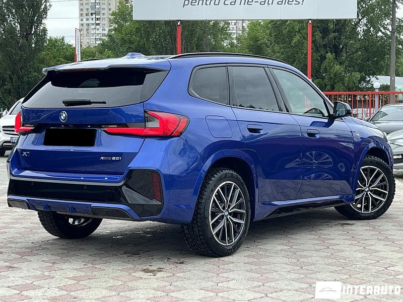 2023 BMW X1 2.0i — Miniatură 2