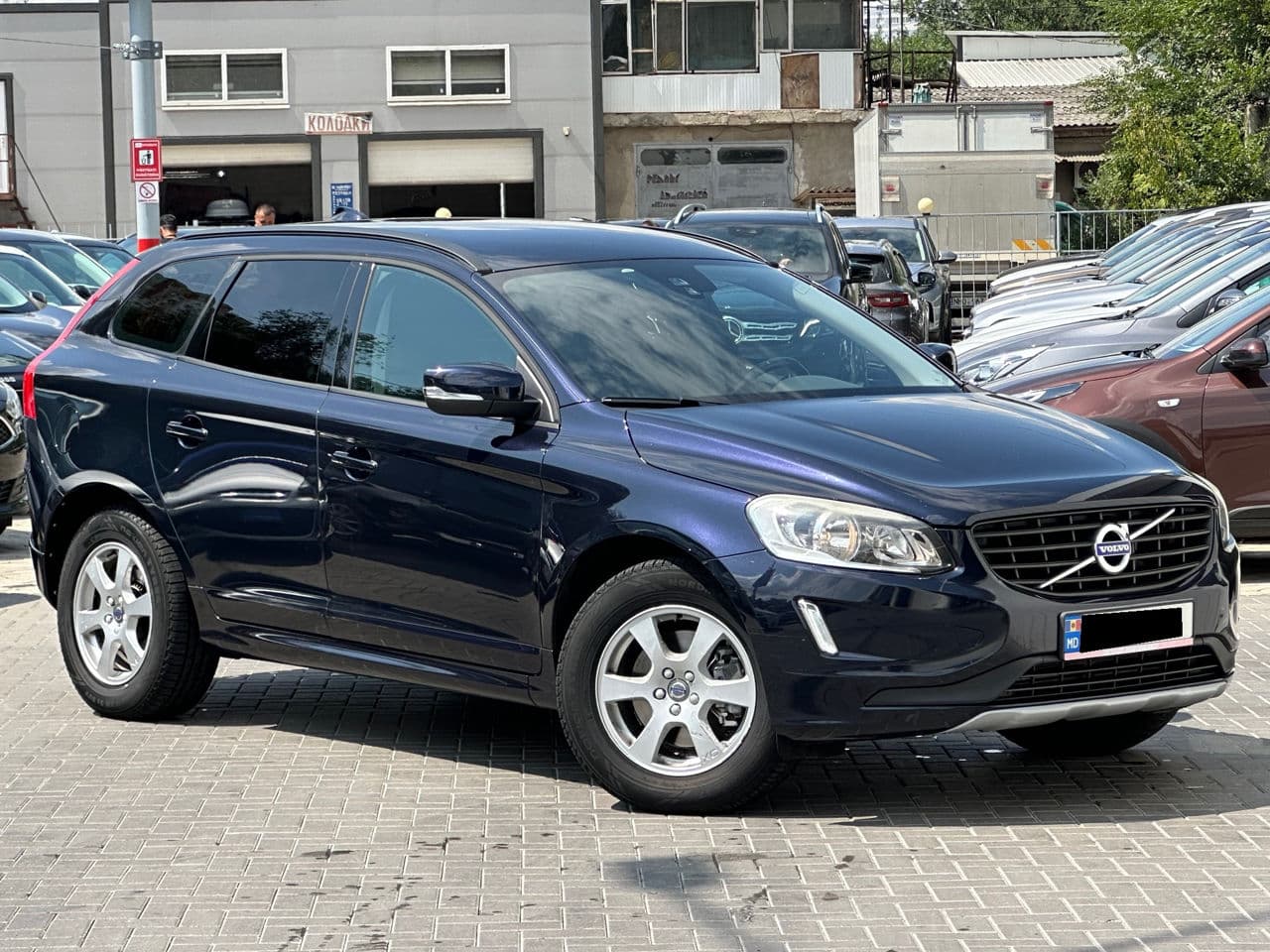 2016 Volvo XC 60 — Miniatură 3