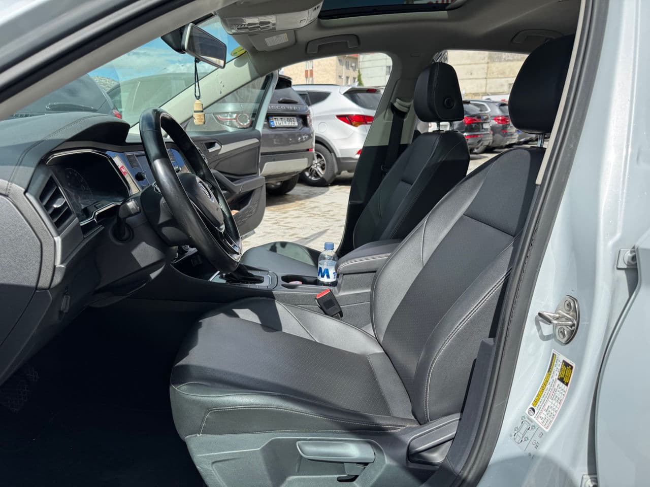2018 Volkswagen Jetta — Miniatură 5
