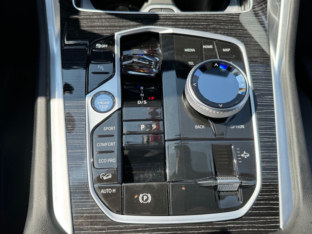 BMW X6 3.0D 2024 — Миниатюра 17