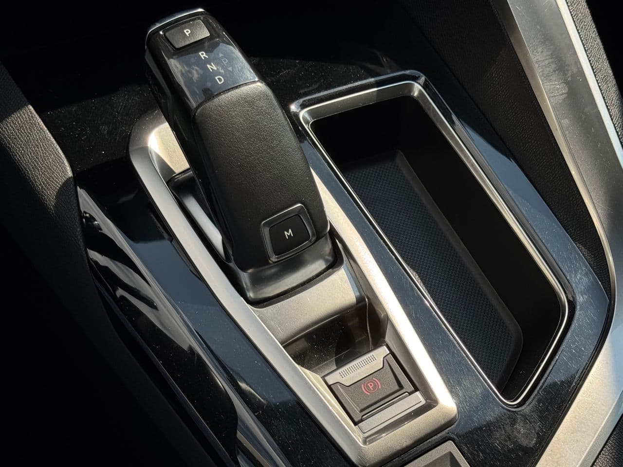 2019 Peugeot 3008 — Miniatură 13