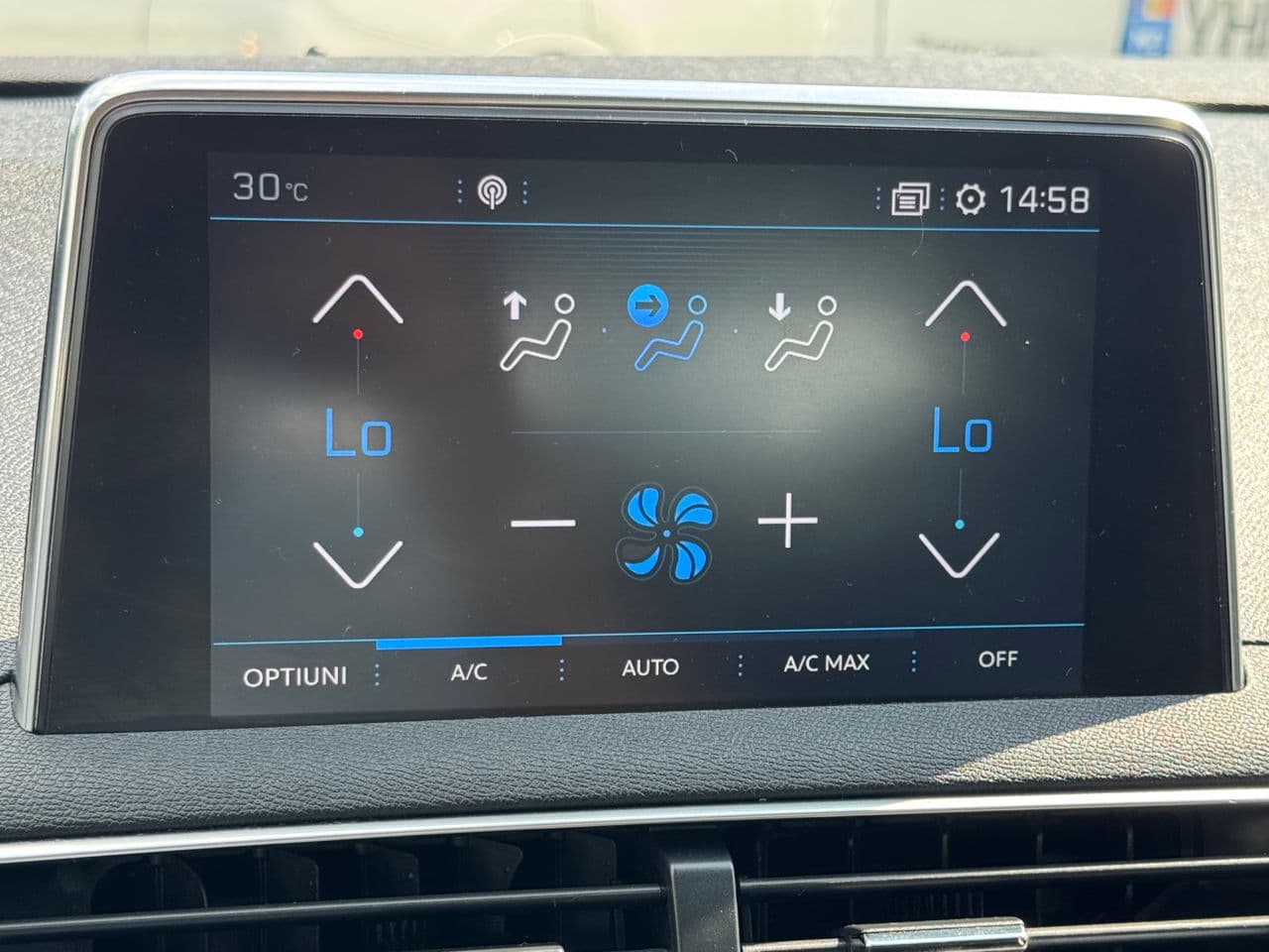 2019 Peugeot 3008 — Miniatură 10
