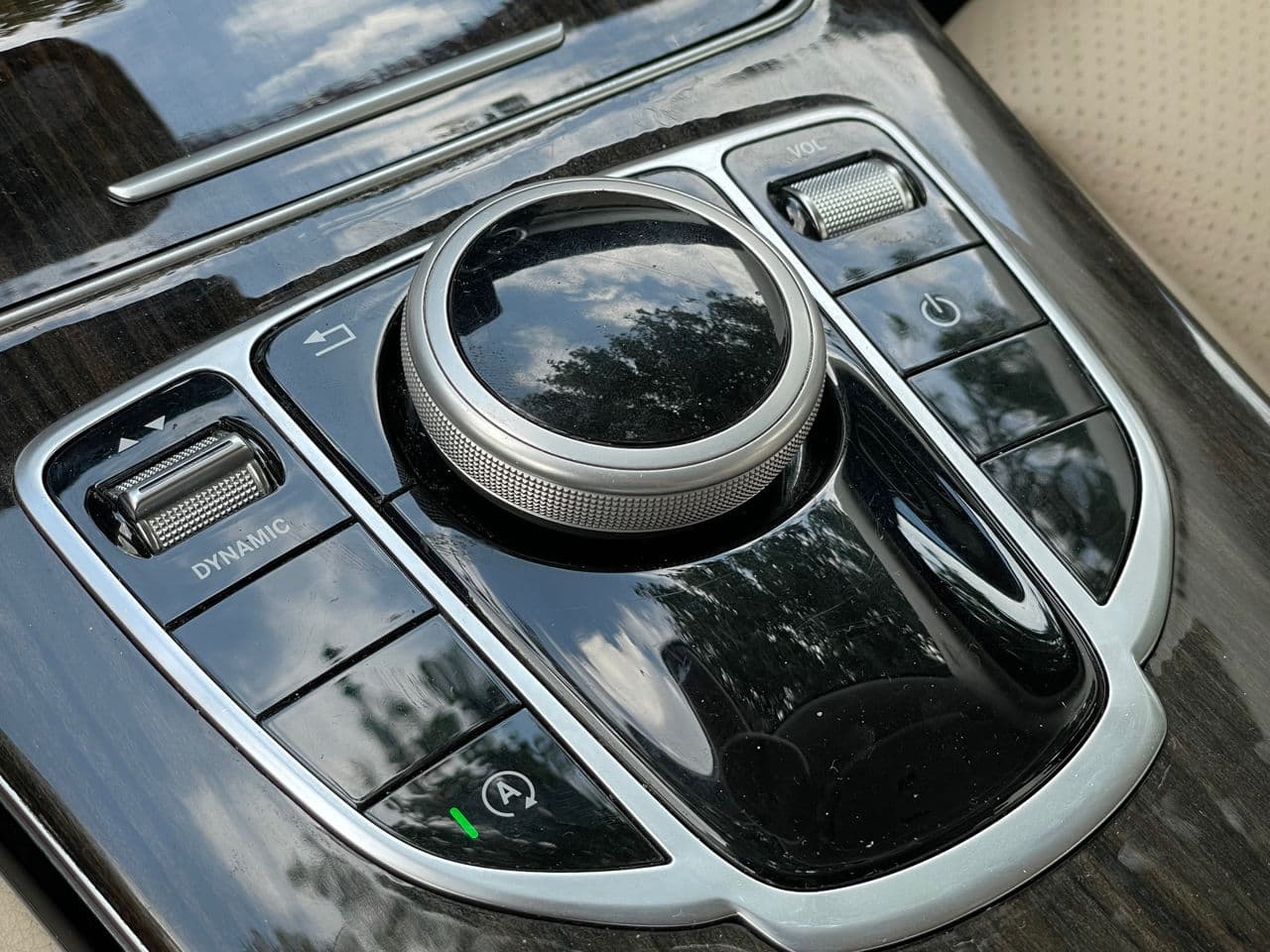 2017 Mercedes C 300 — Miniatură 14