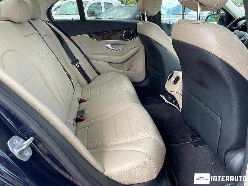 2017 Mercedes C 300 — Miniatură 17