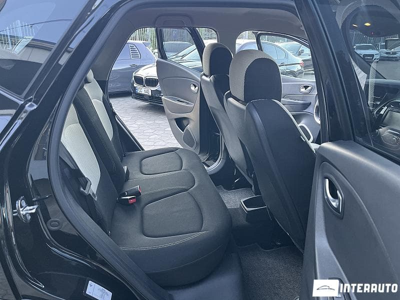 2018 Renault Captur — Miniatură 18