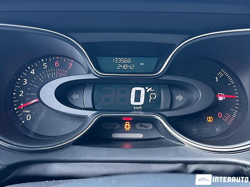 2018 Renault Captur — Miniatură 10