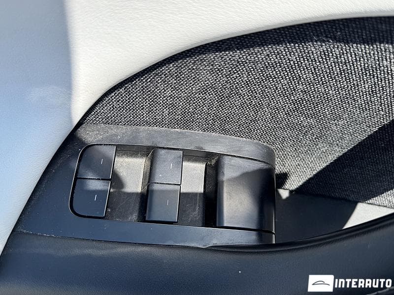 2022 Tesla Model X Plaid — Miniatură 19
