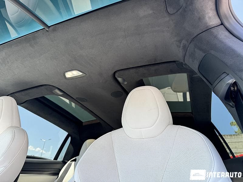 2022 Tesla Model X Plaid — Miniatură 15