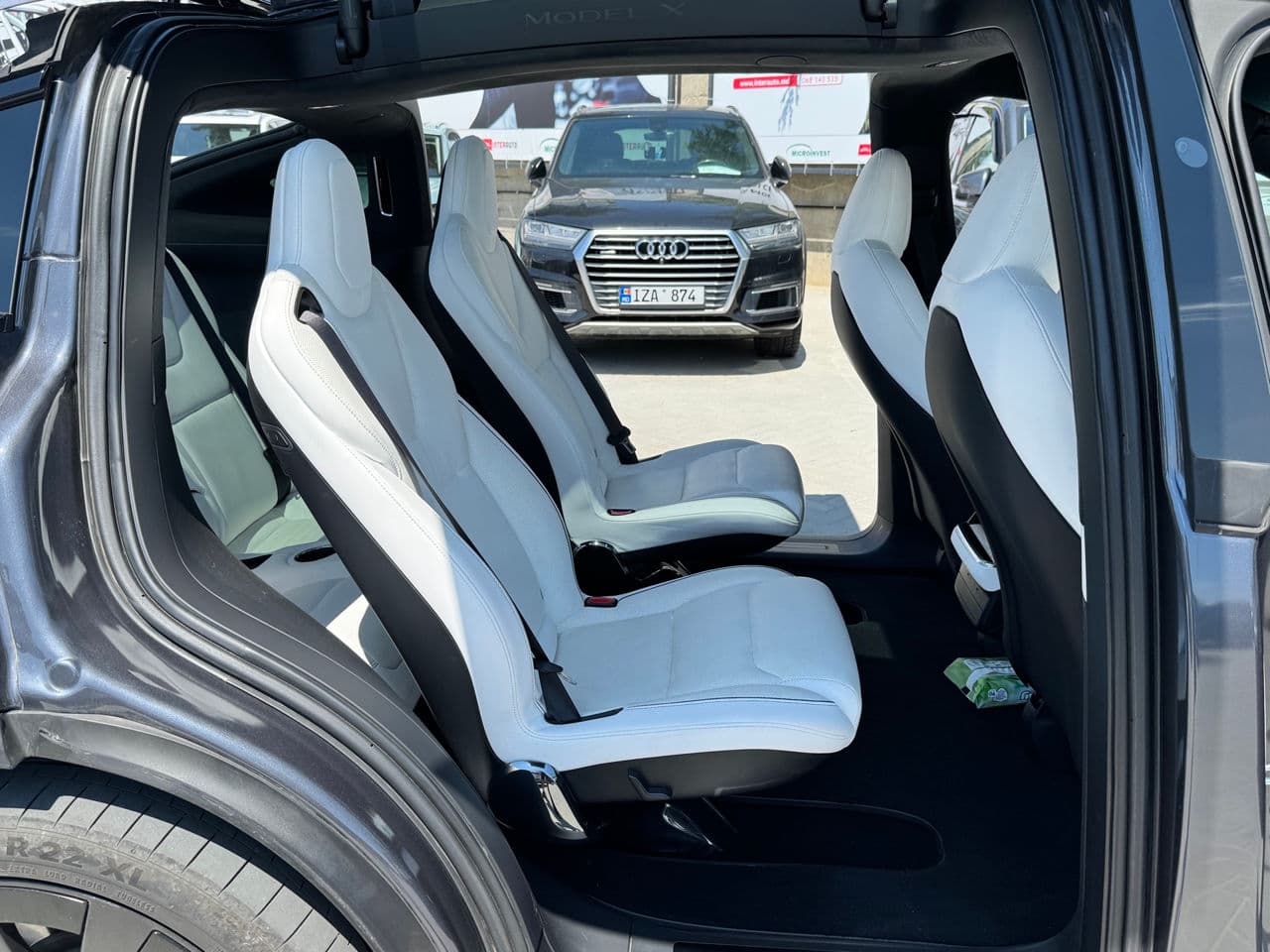 2022 Tesla Model X Plaid — Miniatură 14