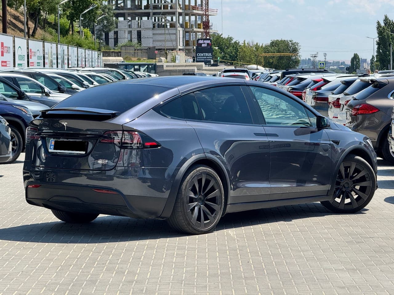 2022 Tesla Model X Plaid — Miniatură 4