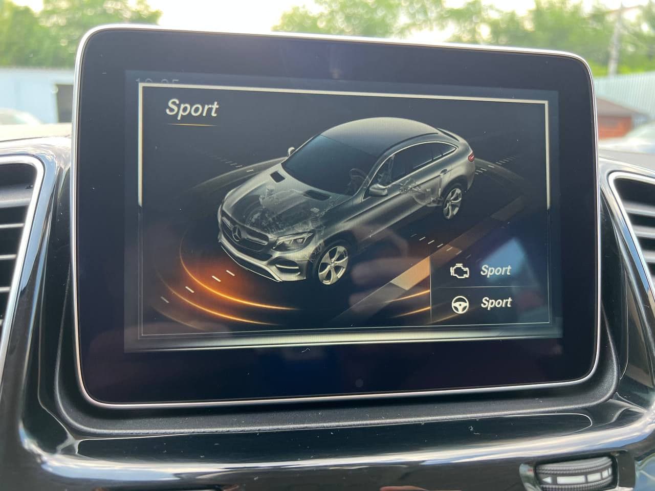 2015 Mercedes GLE Coupe 400 — Miniatură 12