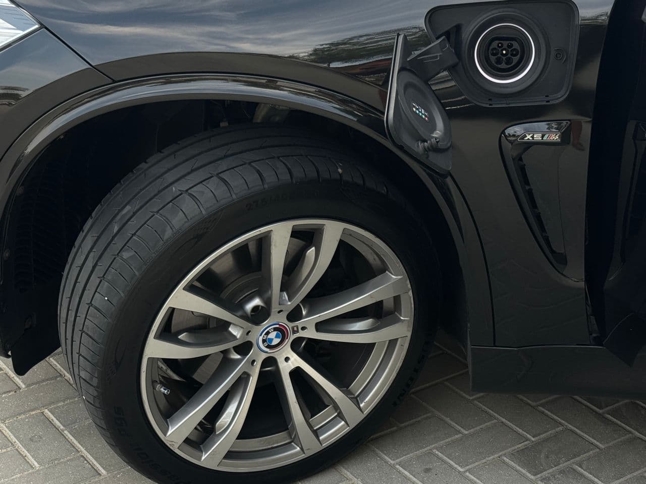 2016 BMW X5 4.0e — Miniatură 18