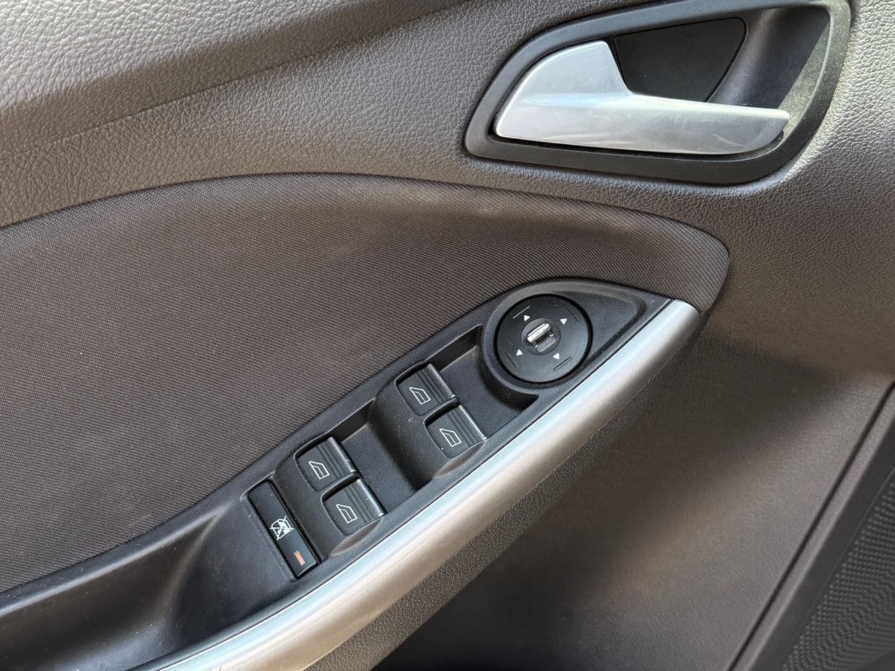 2014 Ford Focus — Miniatură 6