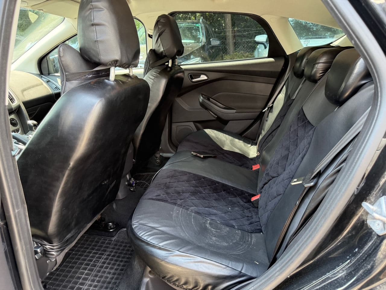 2014 Ford Focus — Miniatură 15