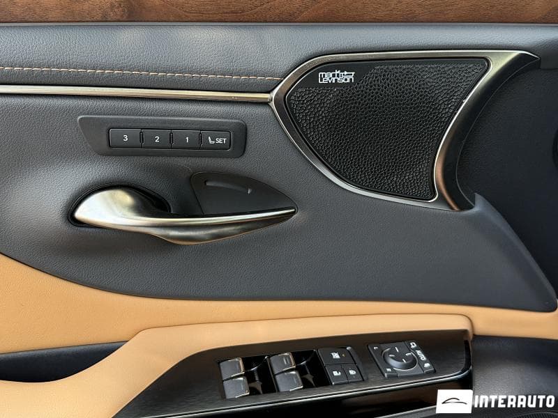 2023 Lexus ES 300h — Miniatură 8