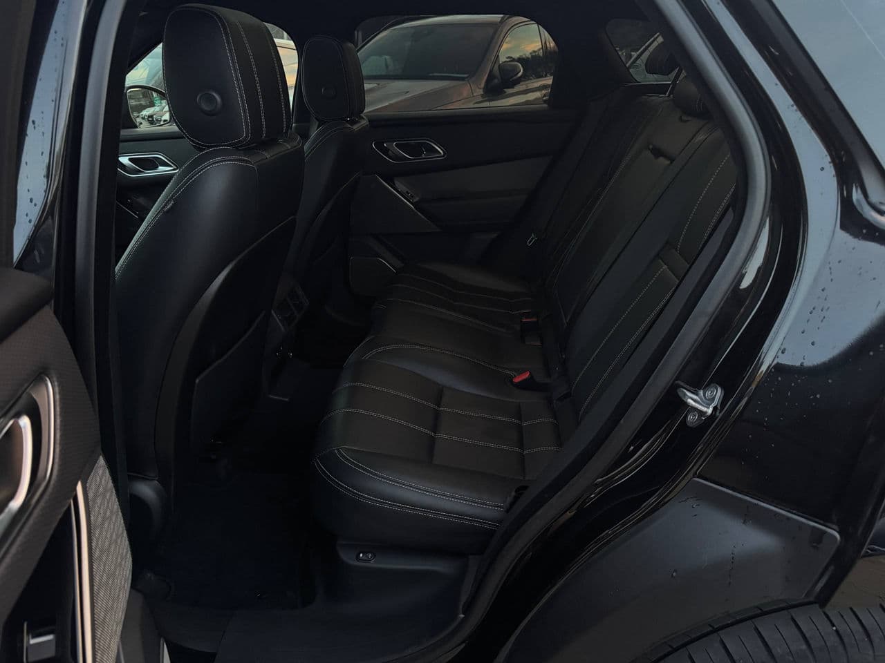 Land Rover Range Rover Velar 2019 — Миниатюра 16