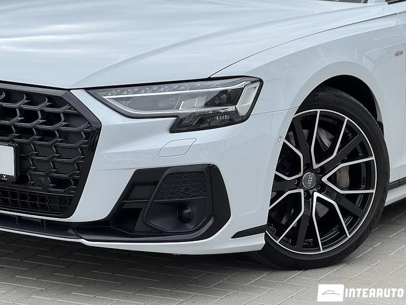 2022 Audi A8 — Miniatură 5