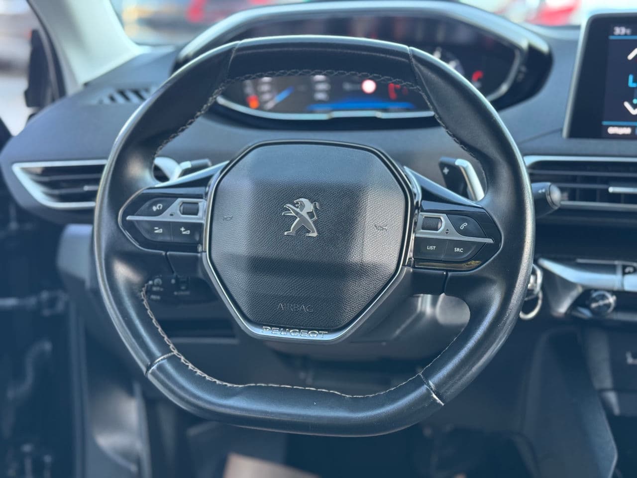 2018 Peugeot 3008 — Miniatură 7