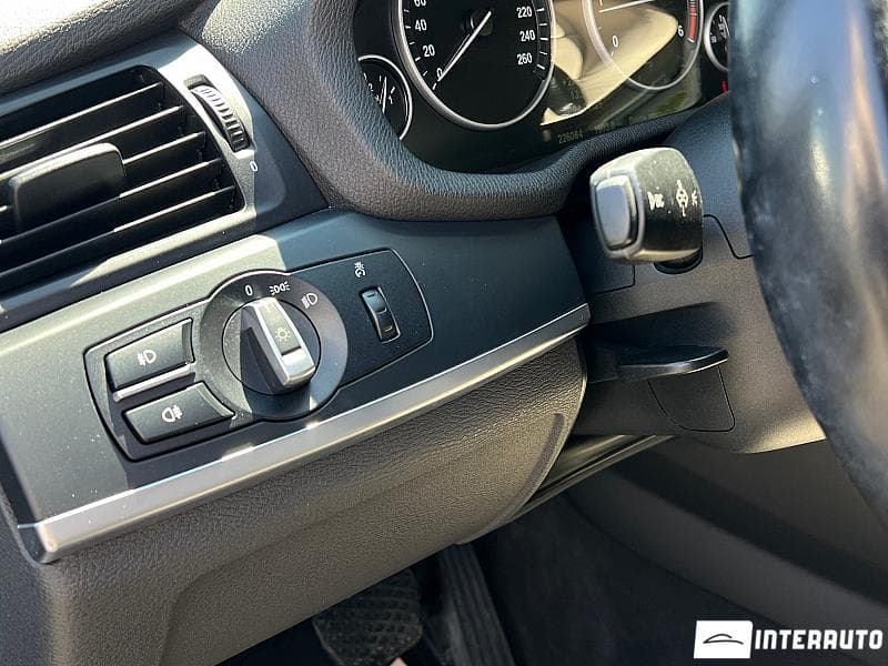 BMW X3 2.0D 2012 — Миниатюра 7
