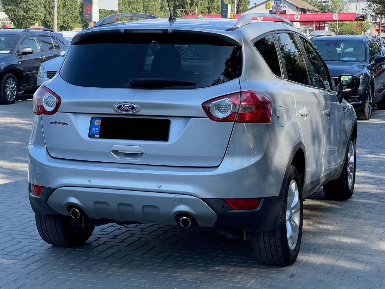 2012 Ford Kuga — Miniatură 2