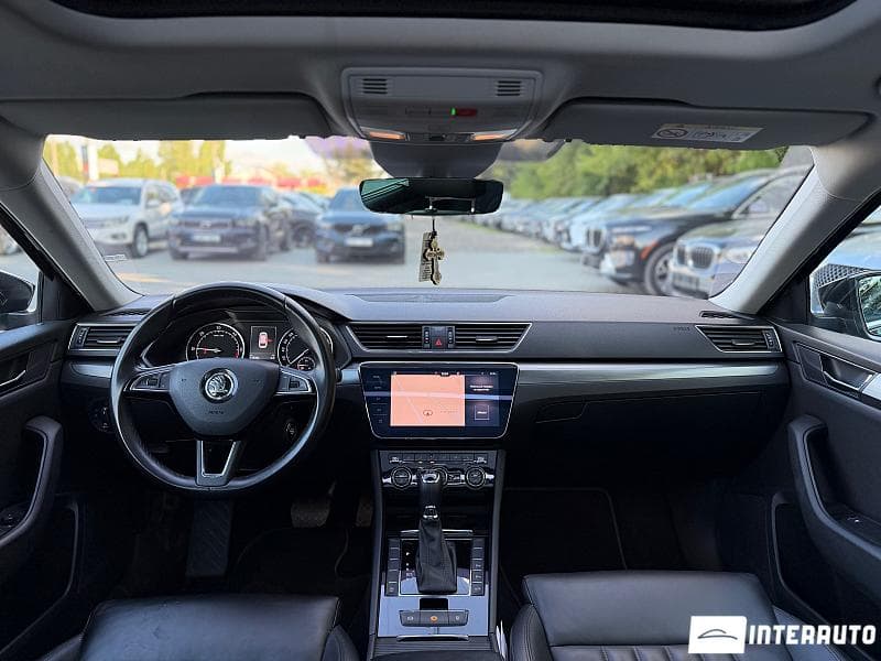 2019 Skoda Superb — Miniatură 17