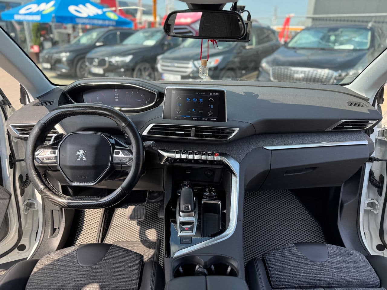 2018 Peugeot 5008 — Miniatură 6