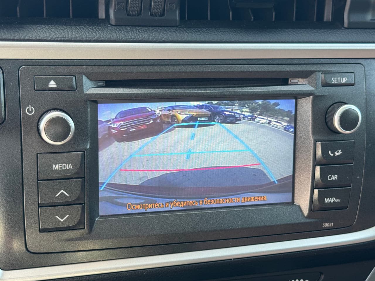 Toyota Auris 2014 — Миниатюра 10