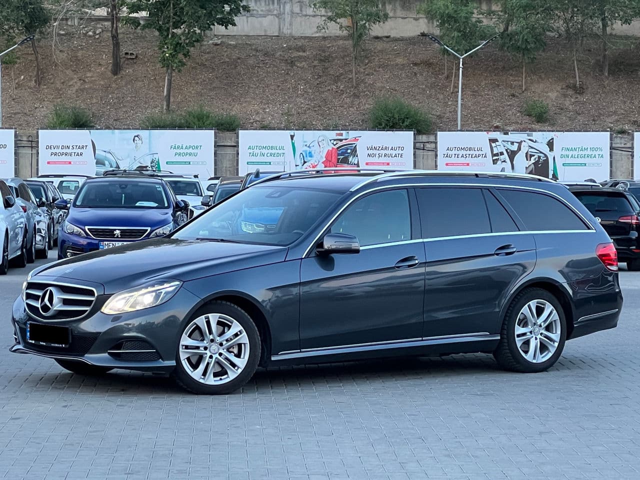 Mercedes E 220 2013 — Миниатюра 2