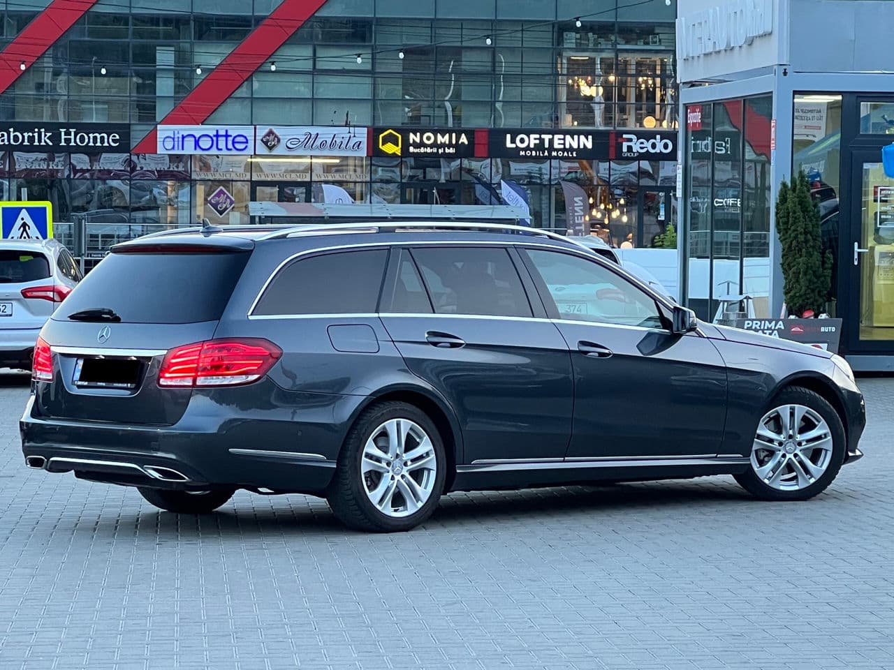 Mercedes E 220 2013 — Миниатюра 3