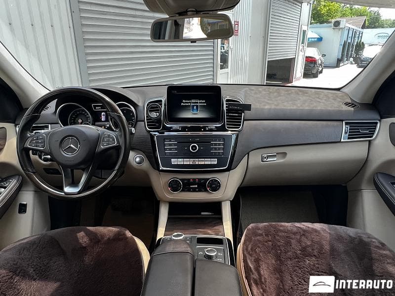 2017 Mercedes GLE 250 — Miniatură 9