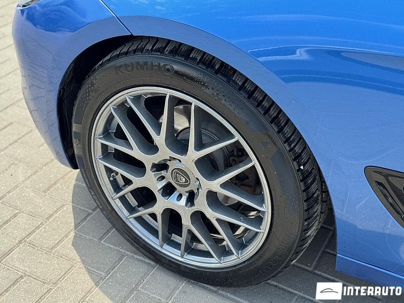 2018 BMW 320 GT — Miniatură 5