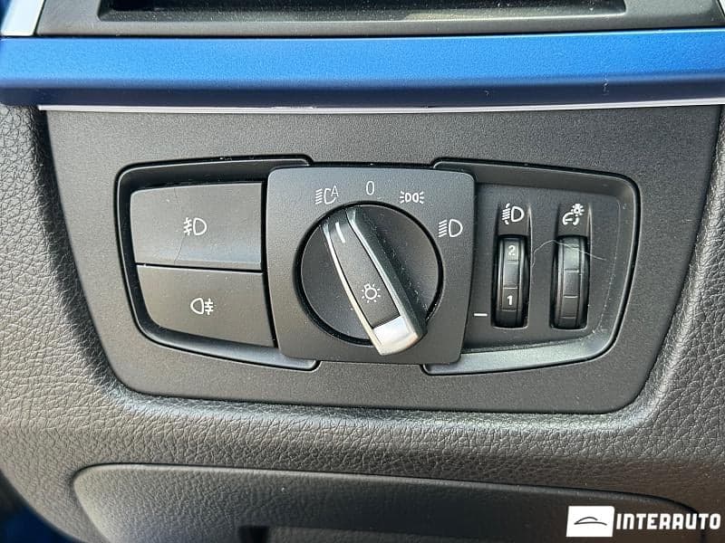 2018 BMW 320 GT — Miniatură 18