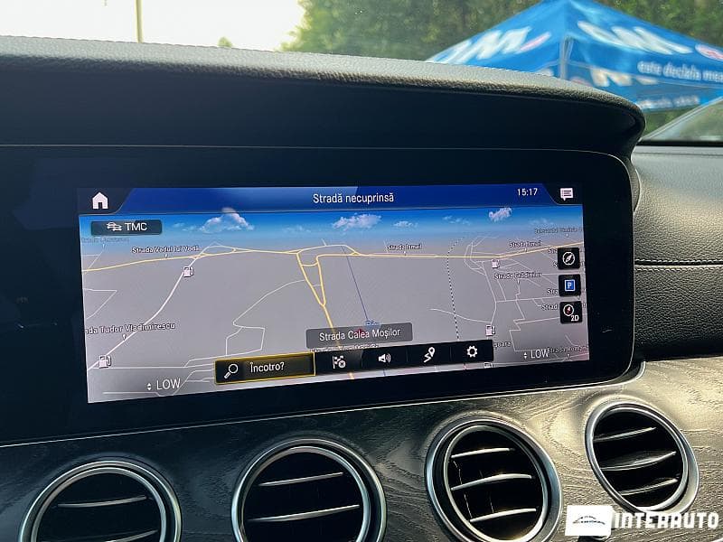 2021 Mercedes E 220 — Miniatură 15