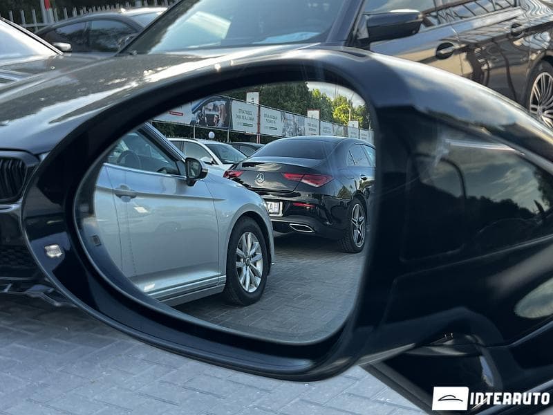 2017 Porsche Panamera 4 — Miniatură 22