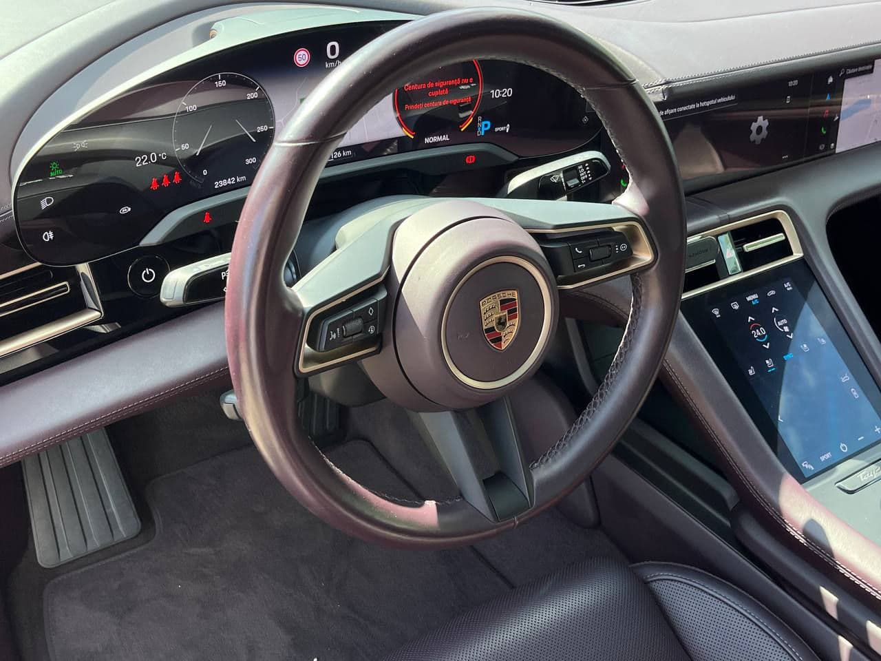 2022 Porsche Taycan — Miniatură 5