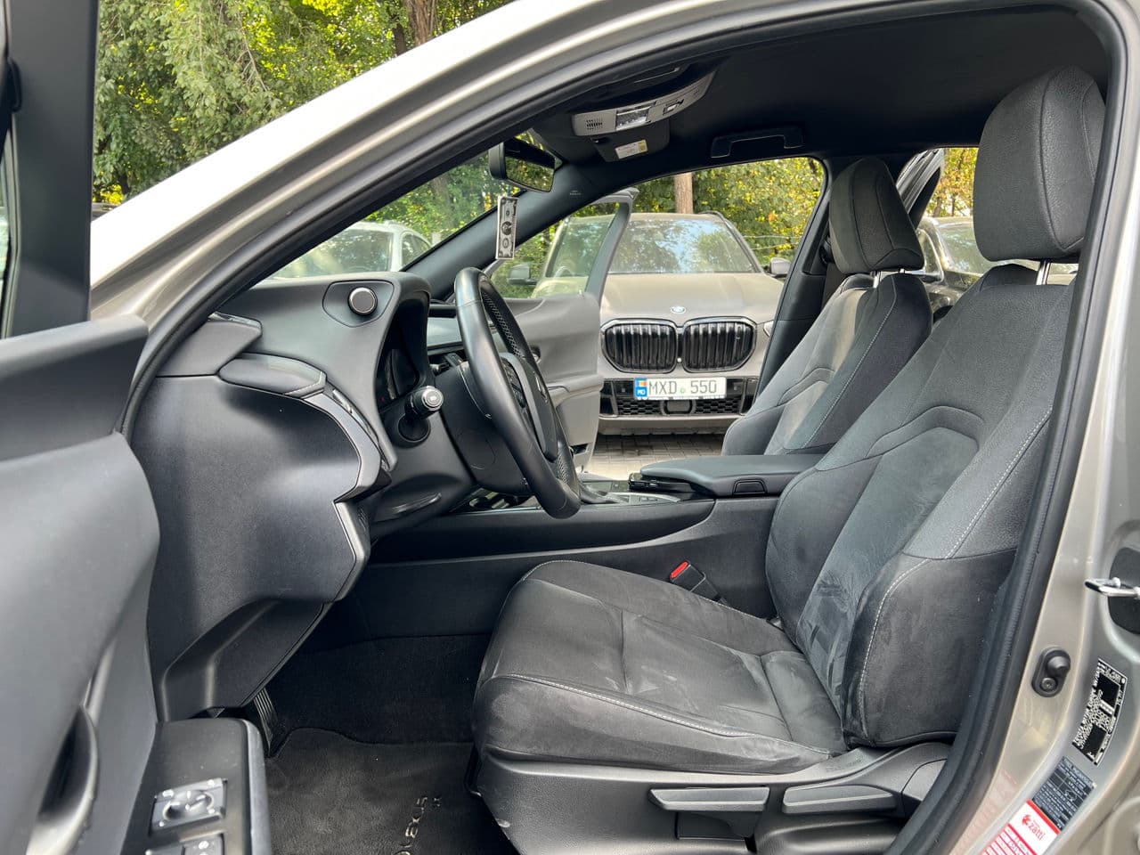 2021 Lexus UX 250h — Miniatură 5