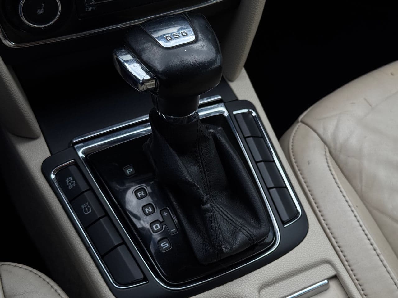 2012 Skoda Superb — Miniatură 12