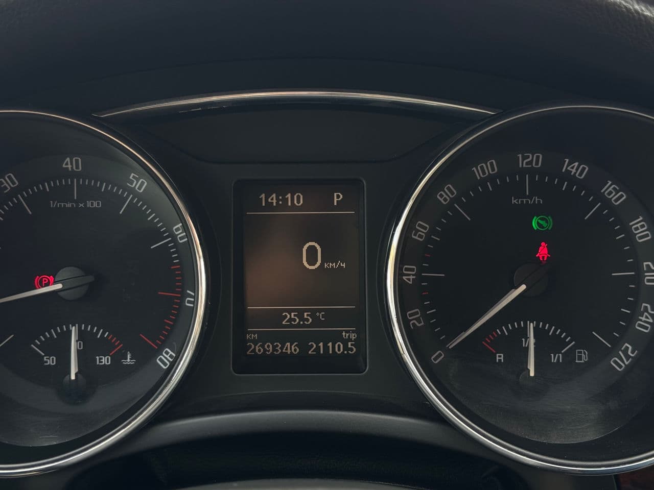 2012 Skoda Superb — Miniatură 8