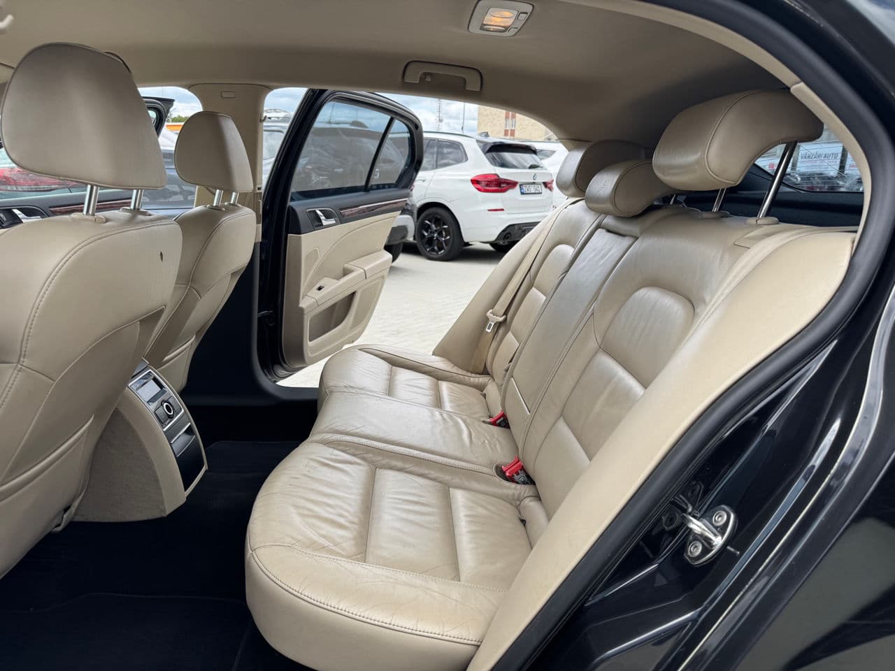 2012 Skoda Superb — Miniatură 13