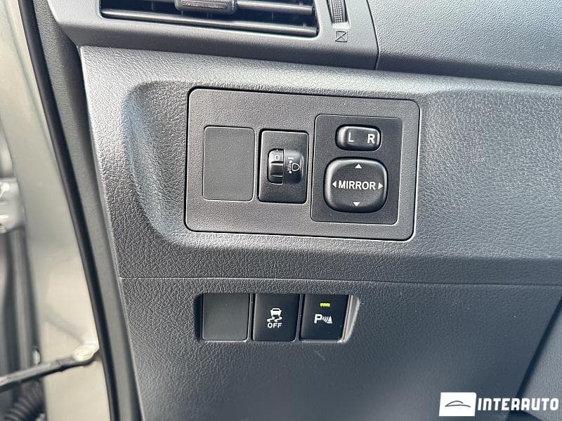 Toyota Verso 2011 — Миниатюра 16