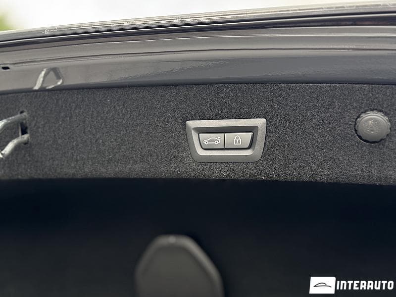2020 BMW 745e — Miniatură 6