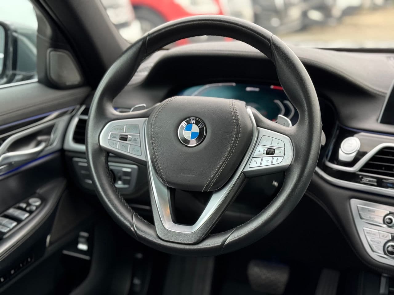 2020 BMW 745e — Miniatură 15
