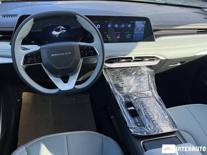 2024 Dongfeng Venucia — Miniatură 8