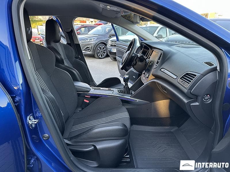 2016 Renault Megane — Miniatură 16