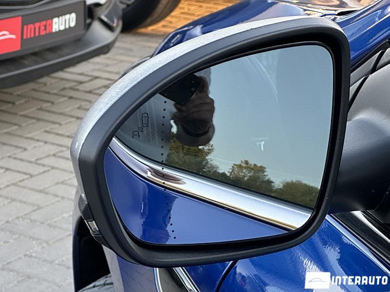 2016 Renault Megane — Miniatură 19