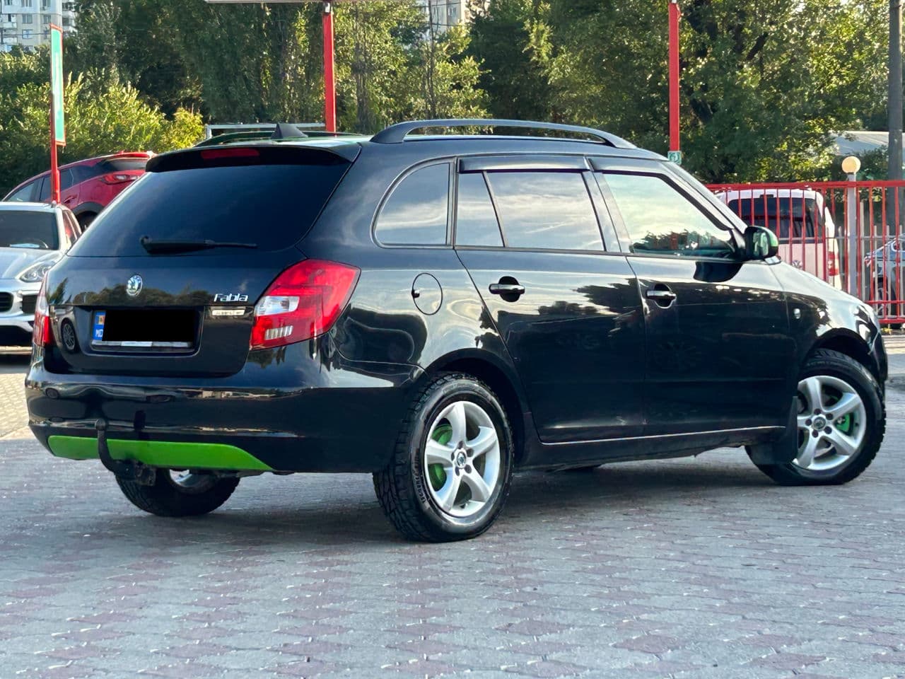 Skoda Fabia 2011 — Миниатюра 3