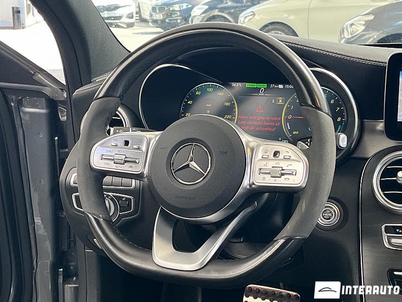2021 Mercedes C 300e — Miniatură 9