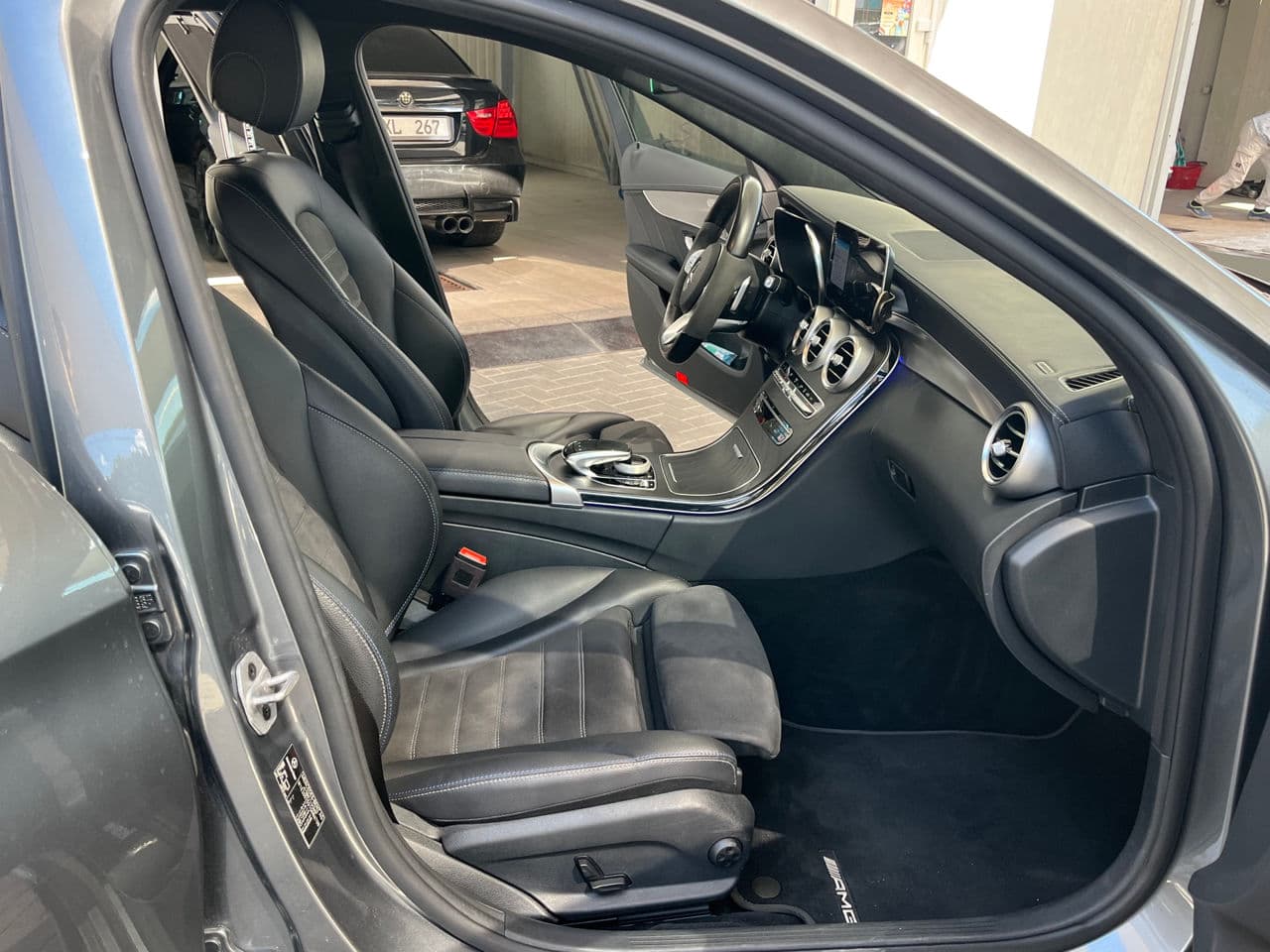 2021 Mercedes C 300e — Miniatură 6