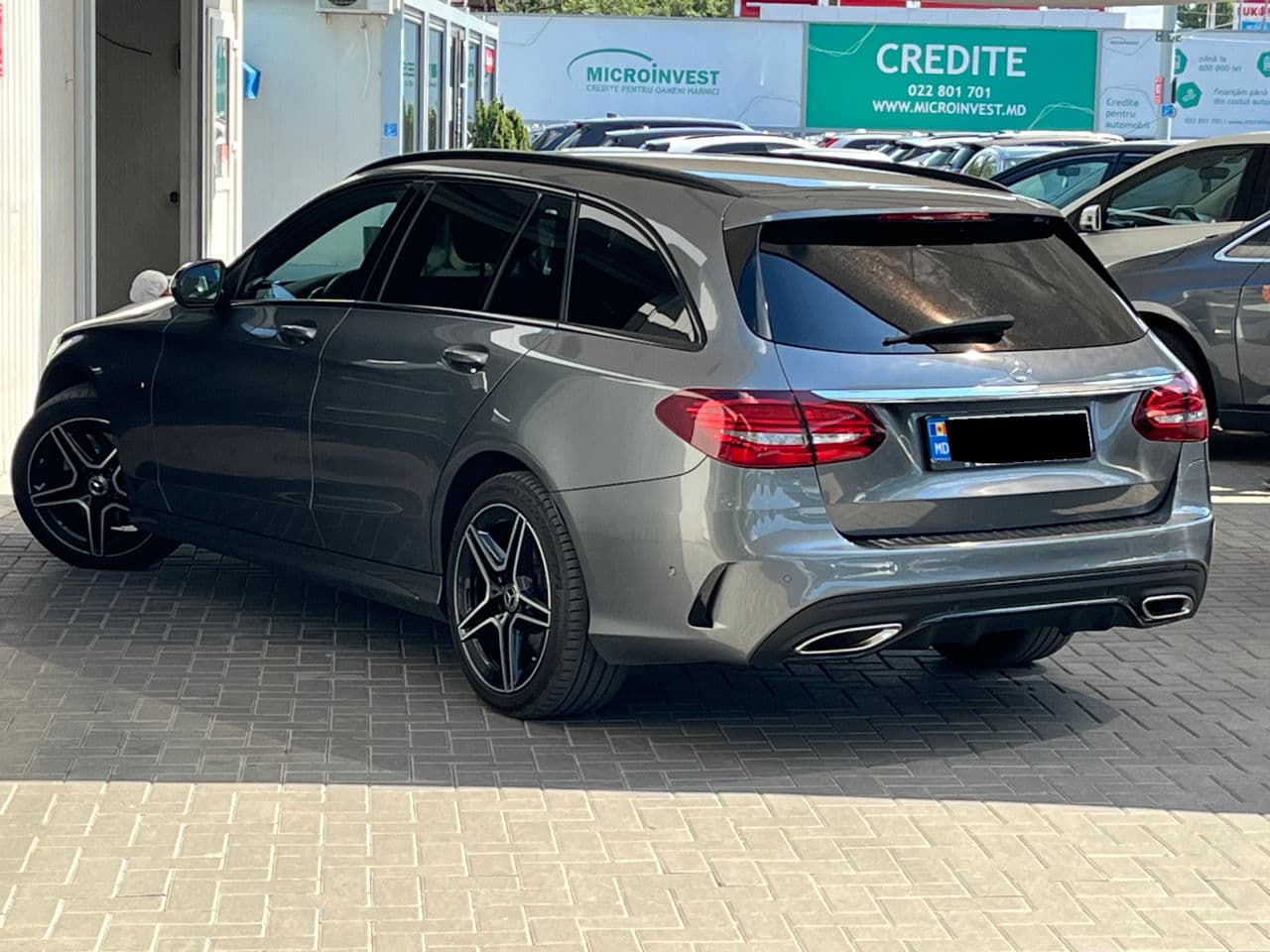 2021 Mercedes C 300e — Miniatură 4