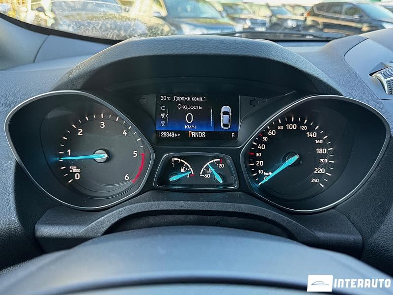 2018 Ford Kuga — Miniatură 9
